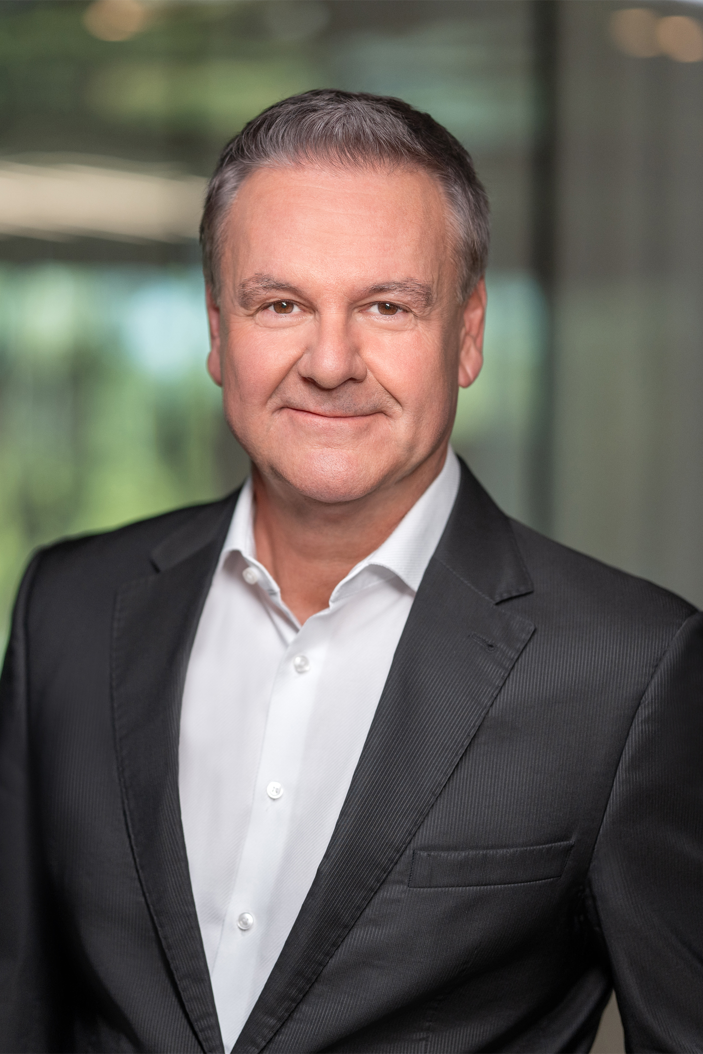 Jean-Blaise Defago, Lead Government & Public Affairs