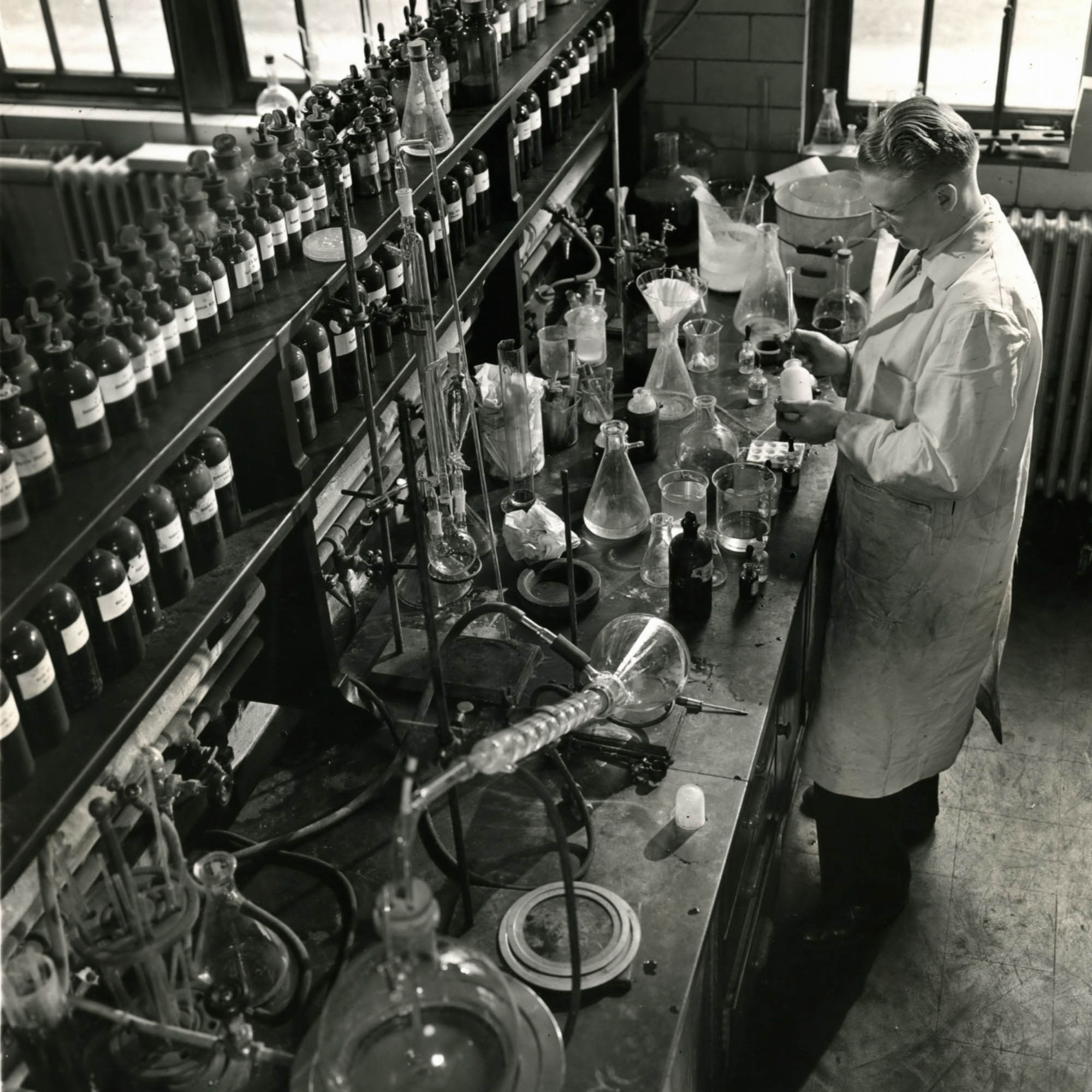 Photo: Fabrication de médicaments chez Merck/MSD en 1939